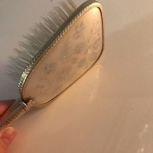Vintage hair brush